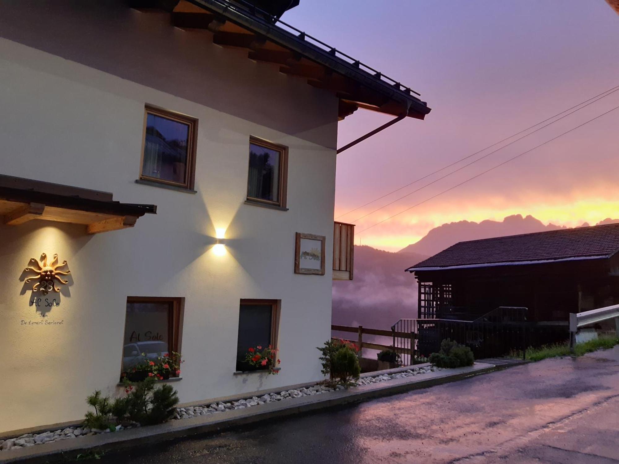 Al Sole B&B Valcomelico Santo Stefano Di Cadore Eksteriør billede